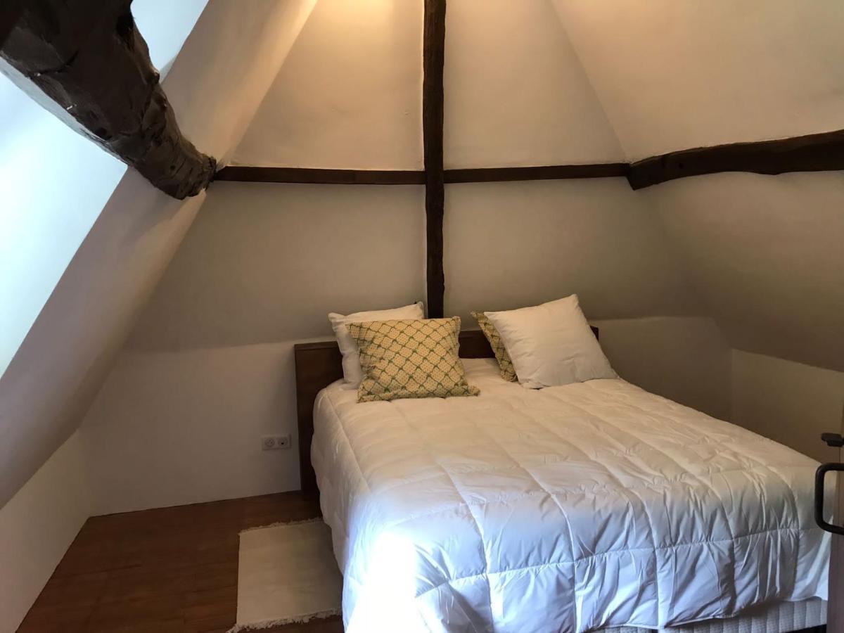 La Gloriette Gite Situe Dans La Propriete Dun Magnifique Manoir Vatteville Екстериор снимка